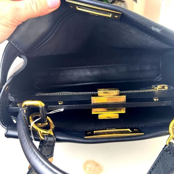 Fendi Black Calf Leather Iconic Peekaboo Medium GHW Authentic CoA Bag Purse - Picture 6 of 9